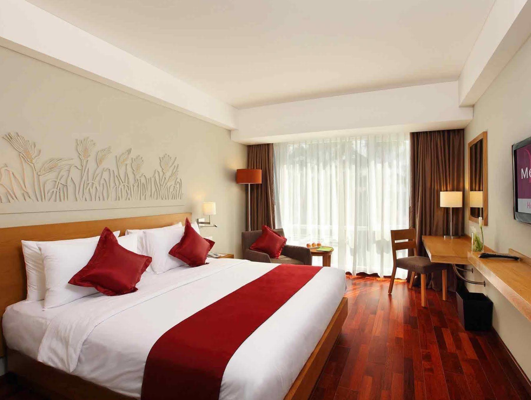 Harvestland Hotel Bali Kuta  Exterior photo
