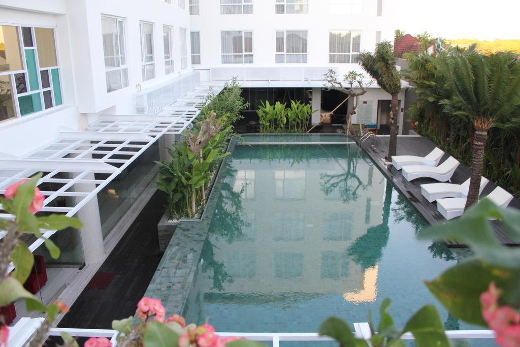 Fairfield By Marriott Bali Kuta Ngurah Rai Kuta (Bali) Exterior photo