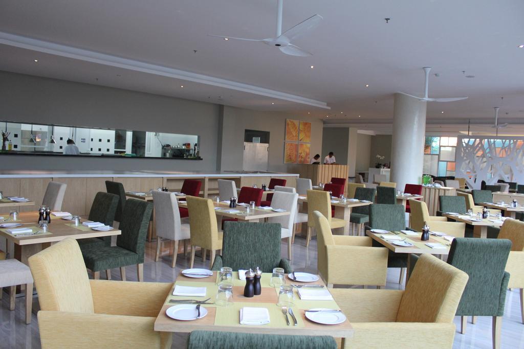 Harvestland Hotel Bali Kuta  Exterior photo